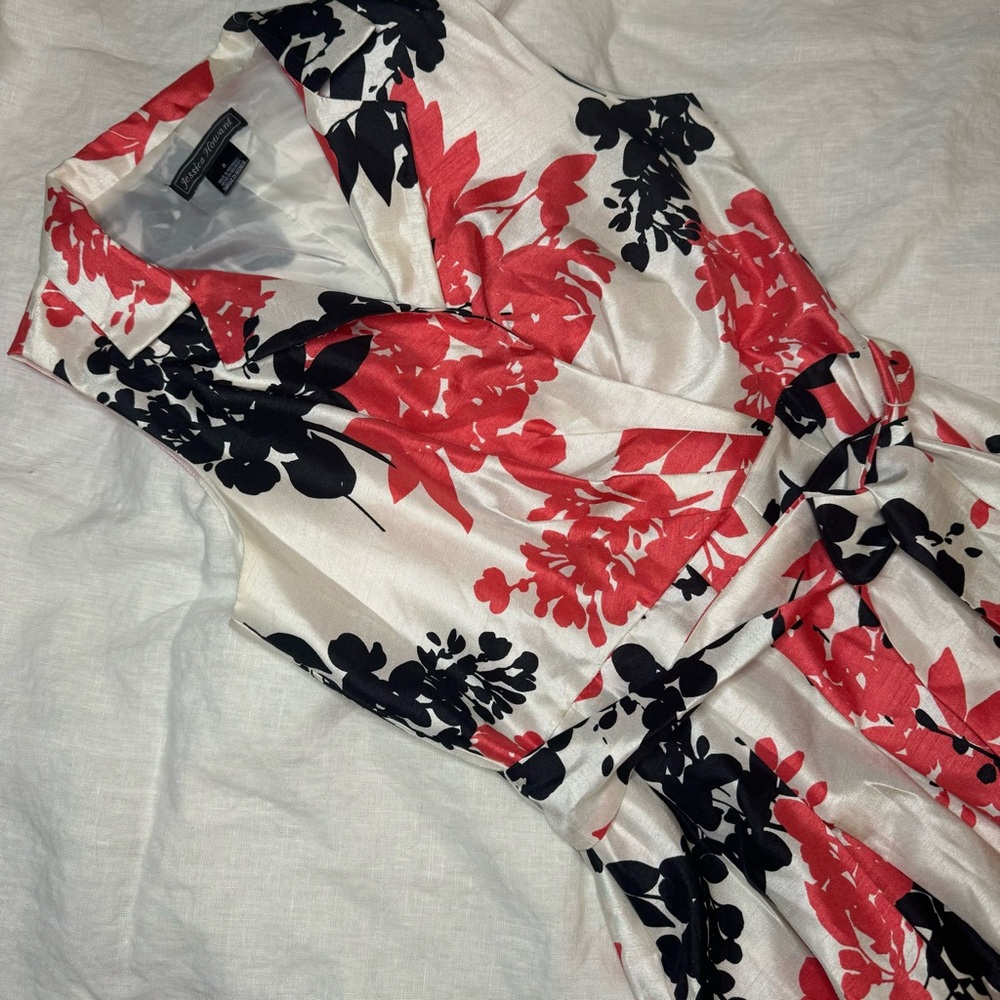 Jessica Howard floral dress